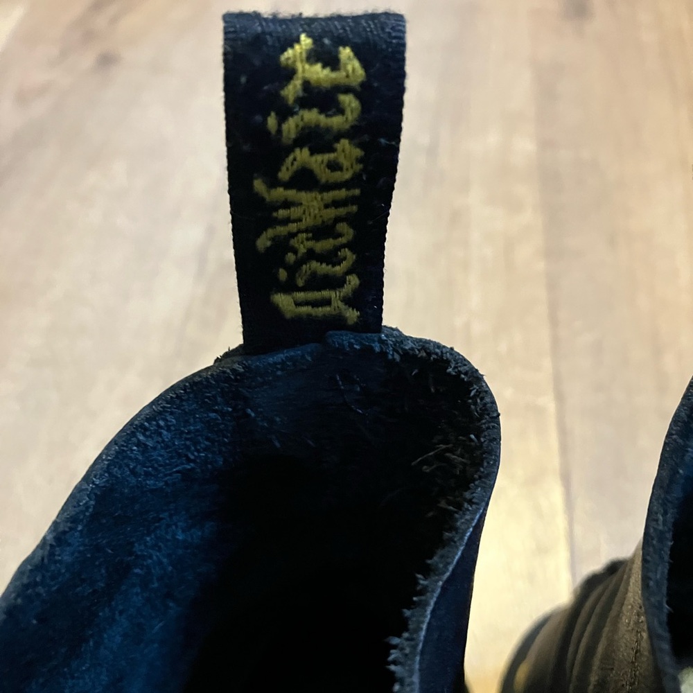 Dr Martens 1460 black leather boots - Picture 5 of 7